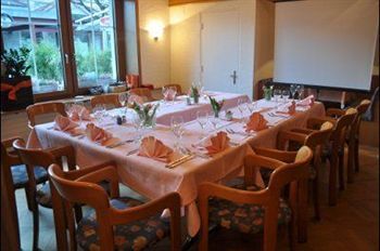 Schweizerhof Hotel 3*